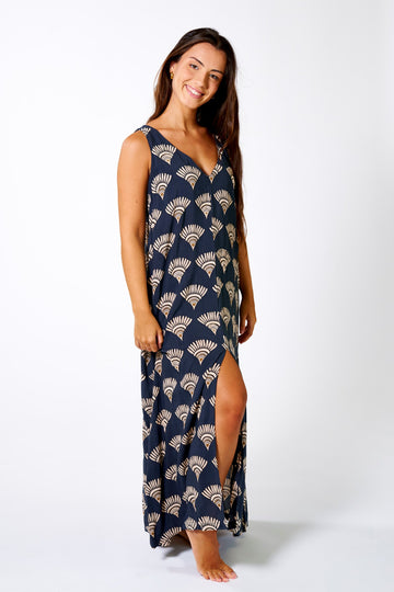 LONG DRESS DIANI AKARI